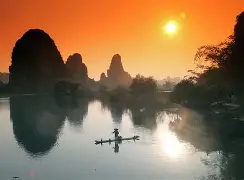 漓江黑豹队对阵河套鲸鲨队，排球杯赛读秒绝平，门将神扑救主——技战术储备厚实